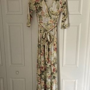 Pinkblush Maternity Maxi Wrap Floral Dress S